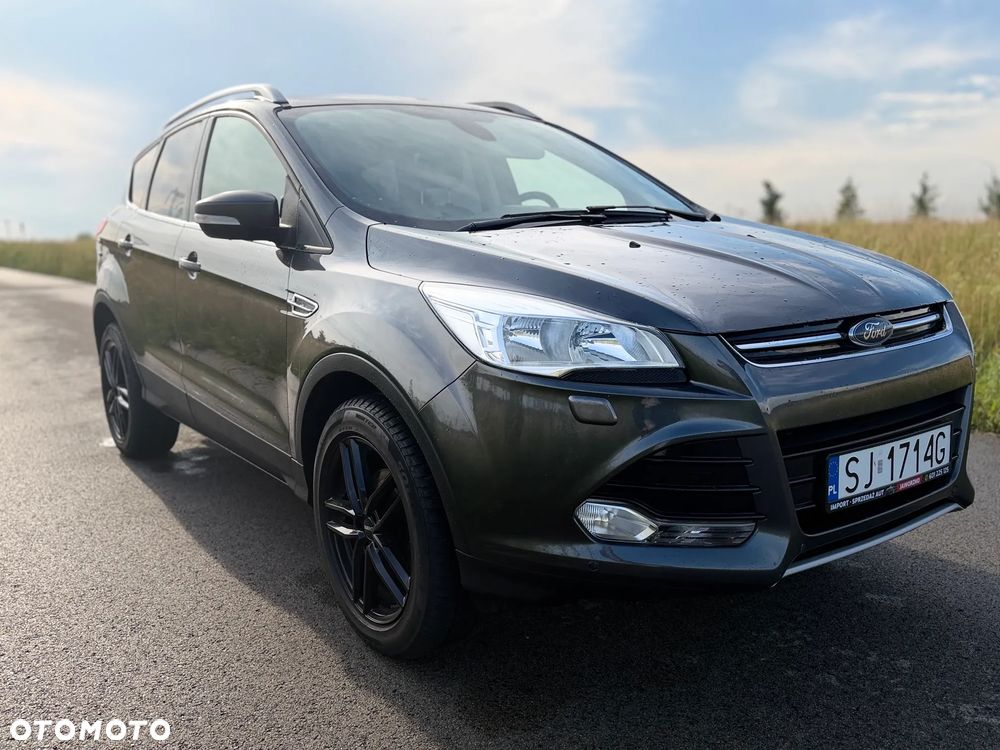 Ford Kuga 1.5 EcoBoost 2x4 Titanium - 27