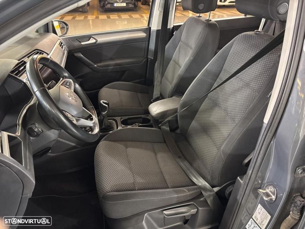 VW Touran 1.5 TSI Confortline - 3