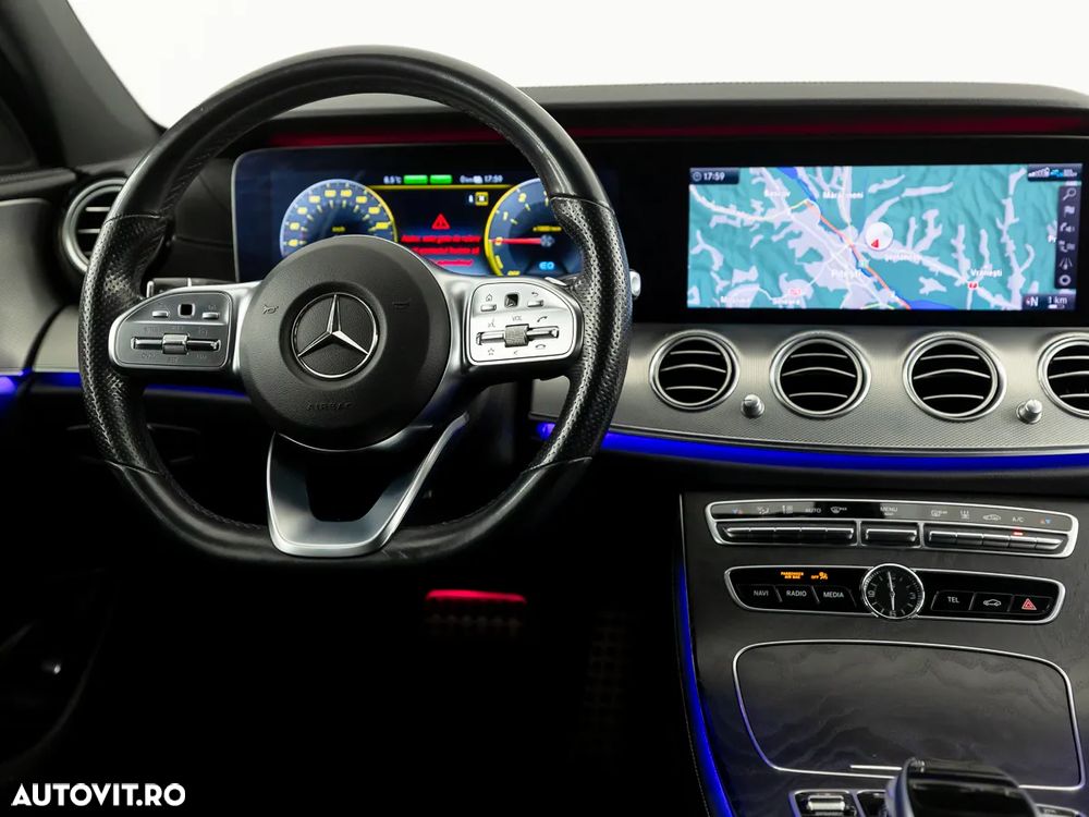 Mercedes-Benz E 300 de 9G-TRONIC AMG Line - 20