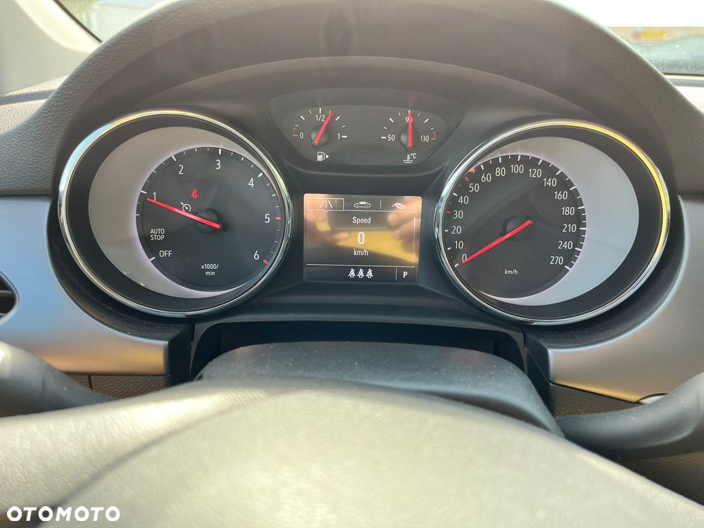 Opel Astra 1.6 CDTI Dynamic - 7