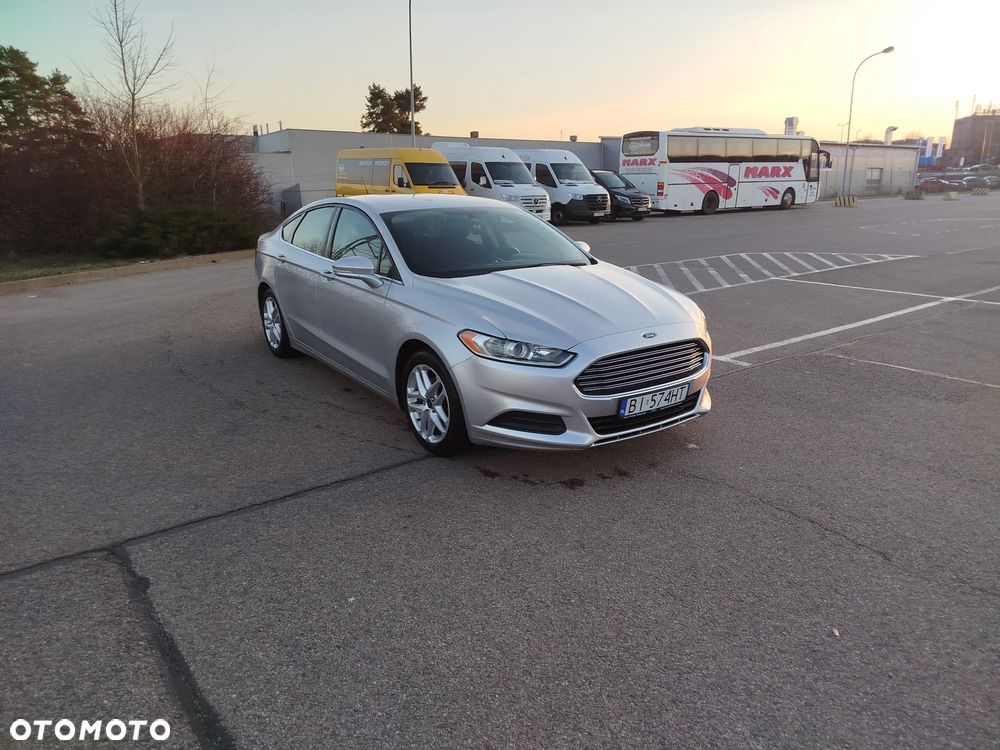 Ford Fusion - 6