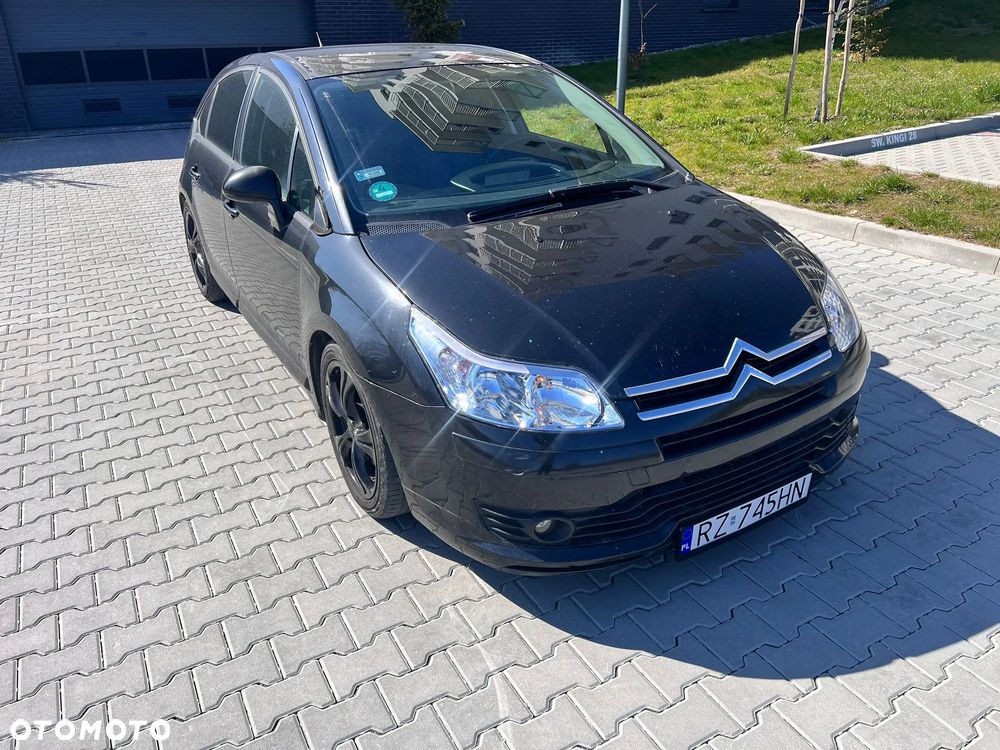 Citroën C4 1.6 16V VTR Pack - 1