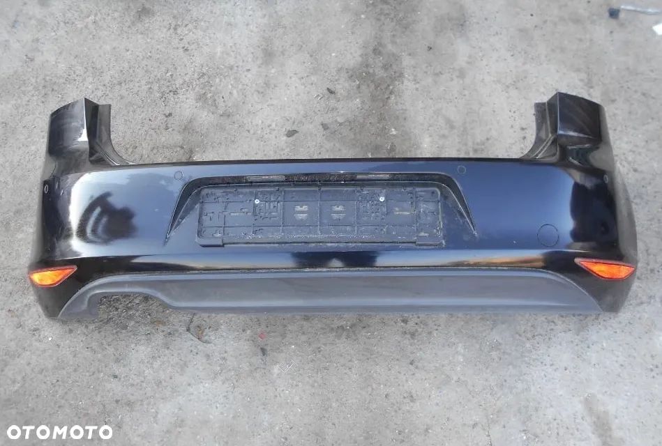 Zderzak tył tylny pod 4 PDC VW Golf 7 VII 2,0 TDI 150KM 2014r LC9X 5d hatchback - 1