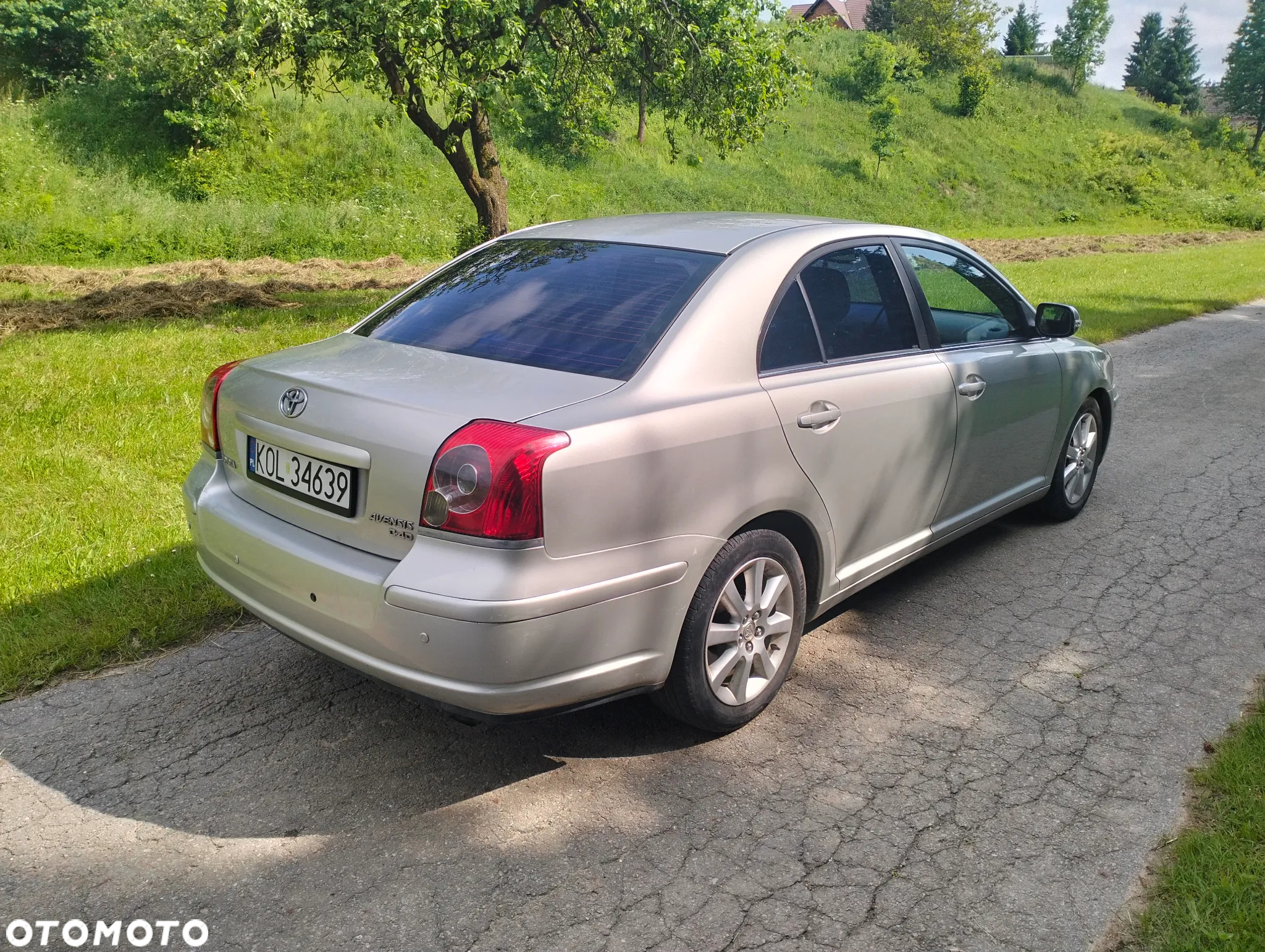 Toyota Avensis - 7