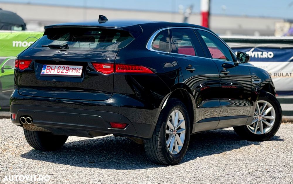Jaguar F-Pace - 5