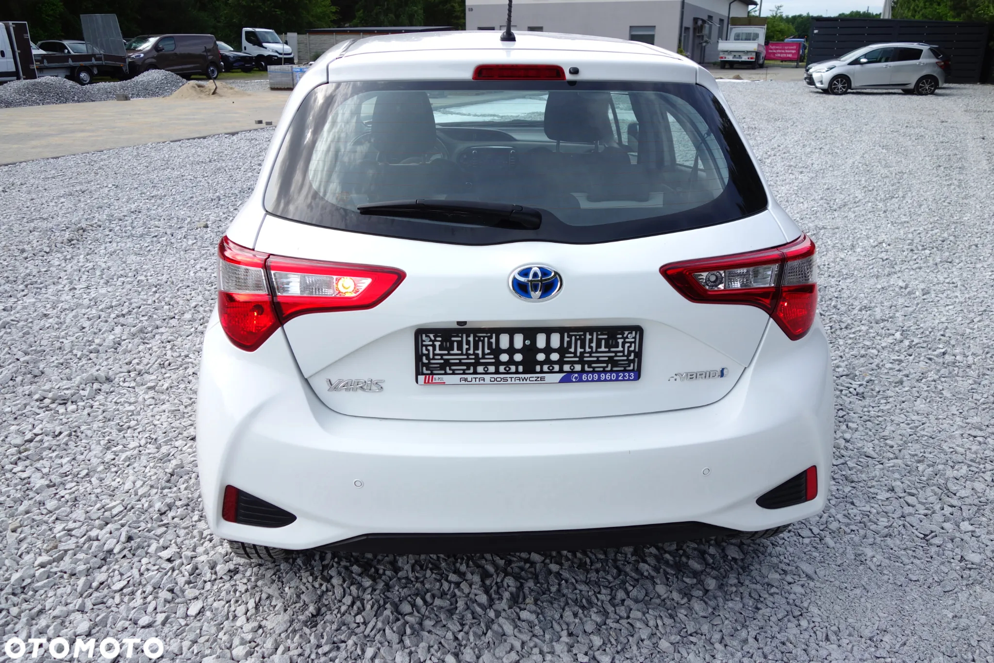 Toyota Yaris - 25