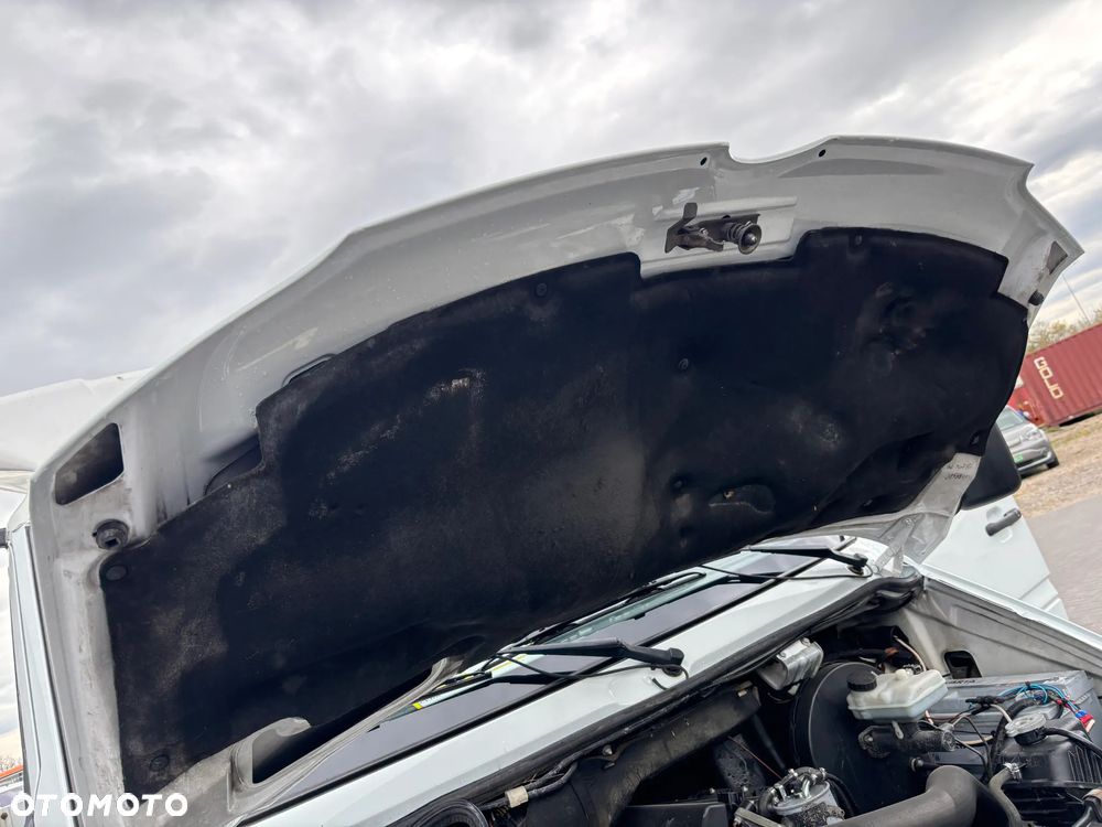Mercedes-Benz sprinter 413 - 38