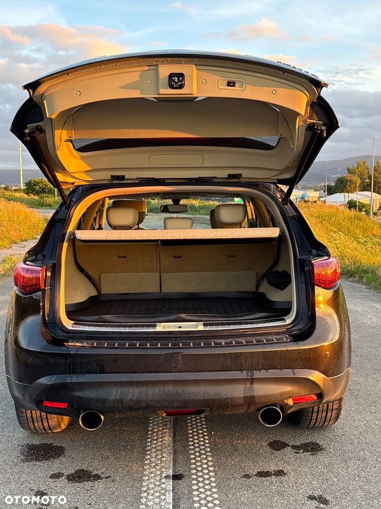 Infiniti FX FX30d S - 17