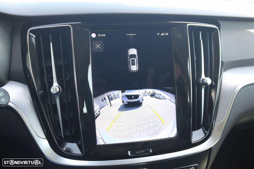 Volvo V60 2.0 T6 AWD TE Essential - 30