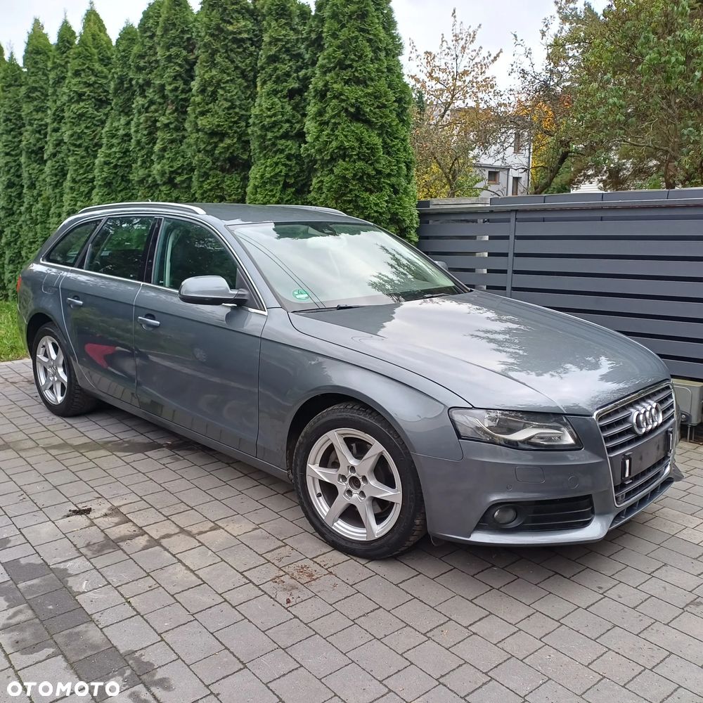 Audi A4 Avant - 1