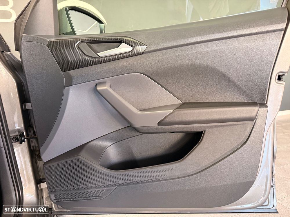 VW T-Cross 1.0 TSI Life - 24