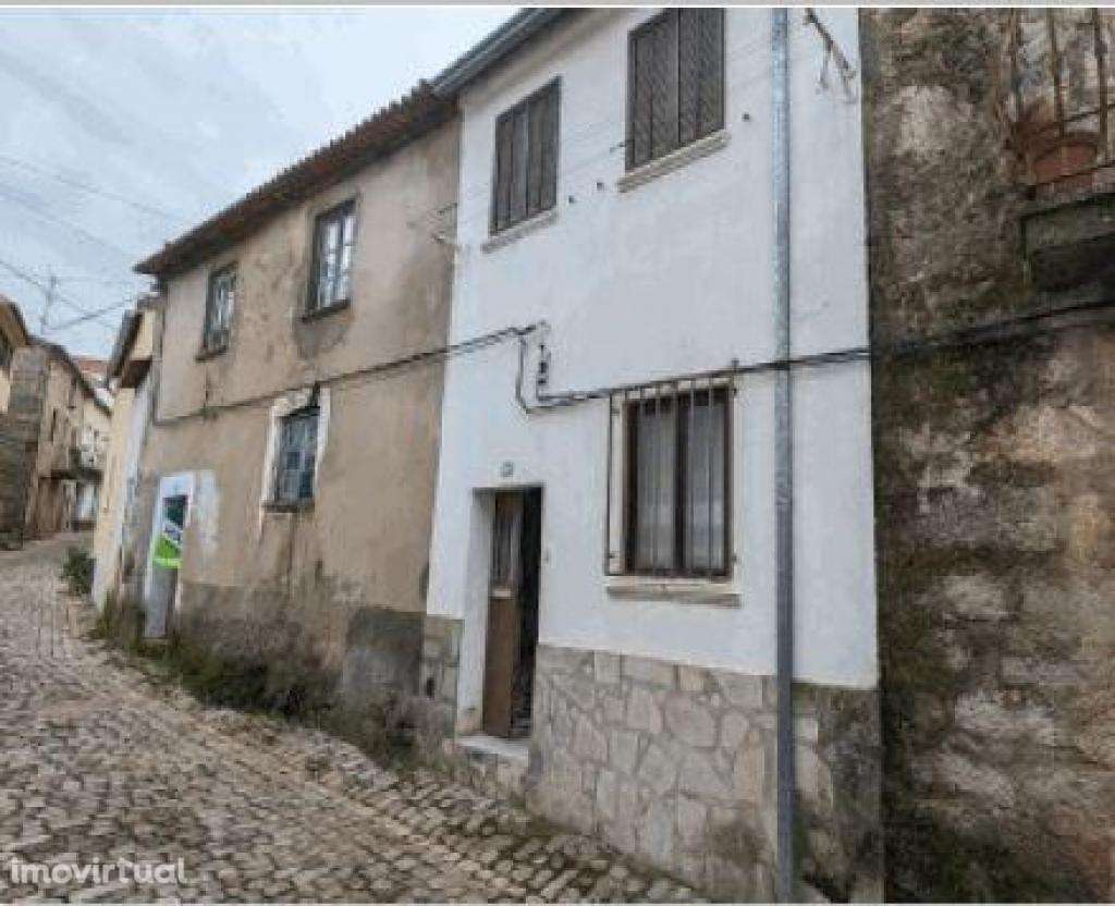 Moradia unifamiliar de 2 pisos em Aranhas, Penamacor - Grande imagem: 2/12