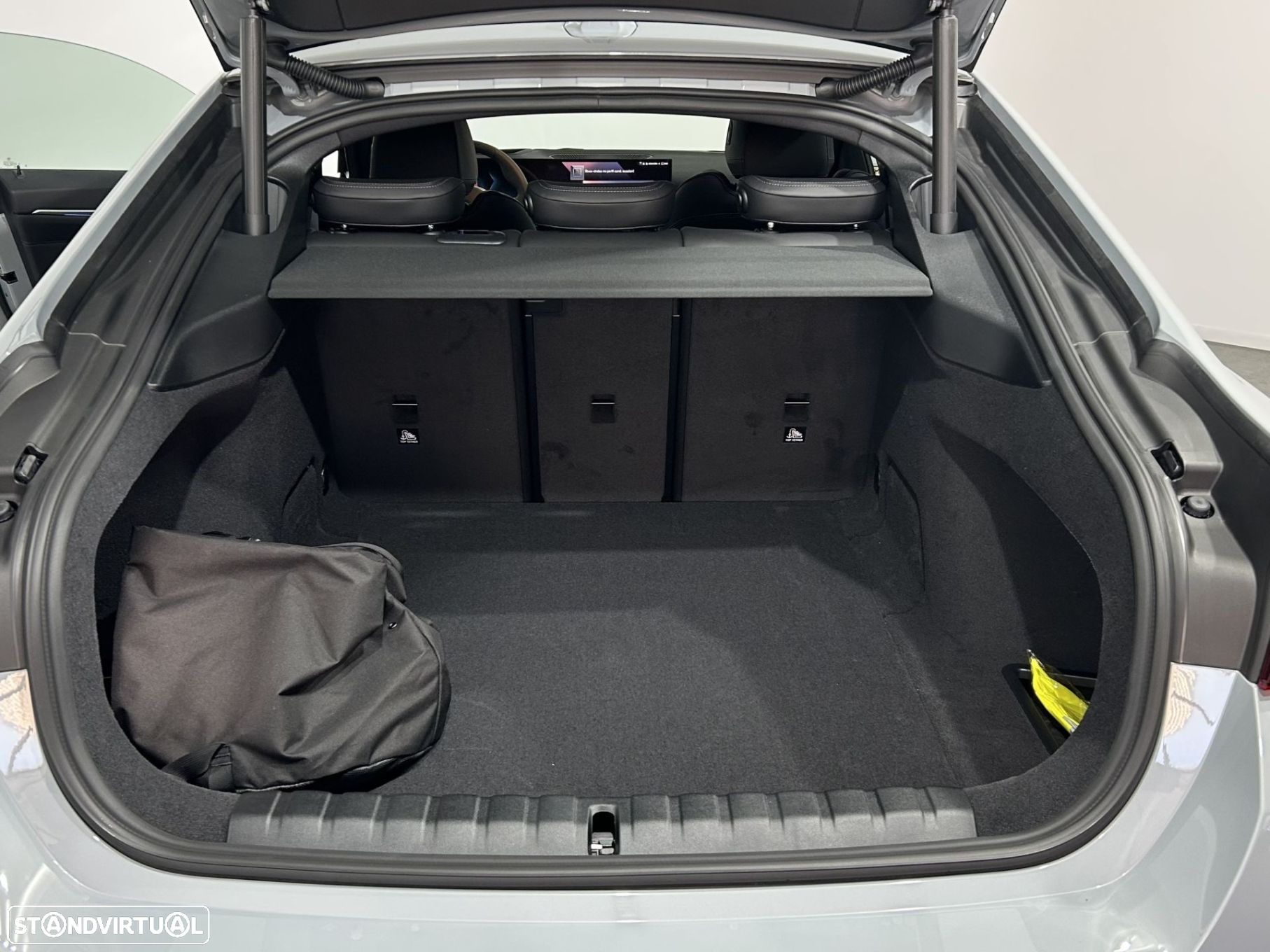 BMW i4 eDrive35 Pack Desportivo M Pro - 17