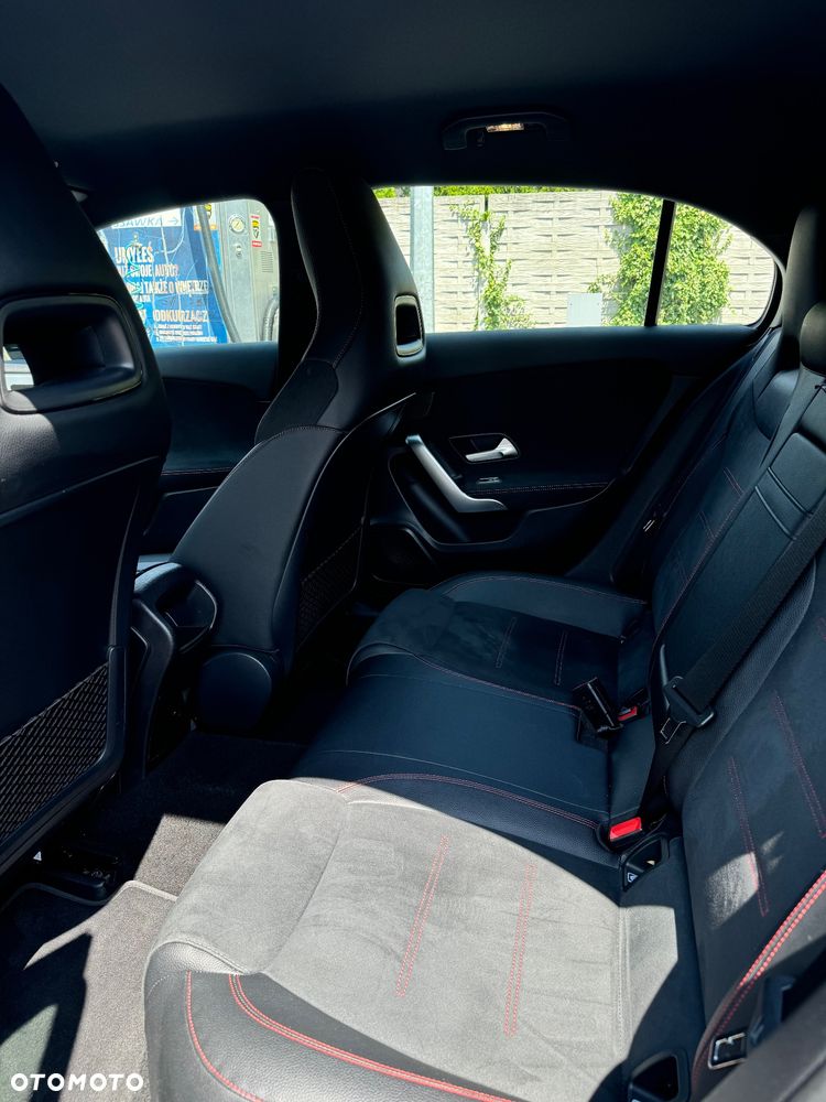 Mercedes-Benz Klasa A 180 AMG Line 7G-DCT - 10