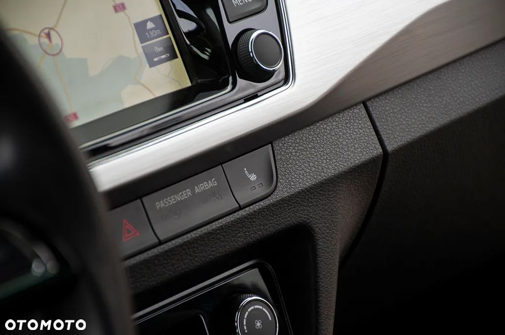 Skoda Fabia 1.2 TSI DSG Drive - 36