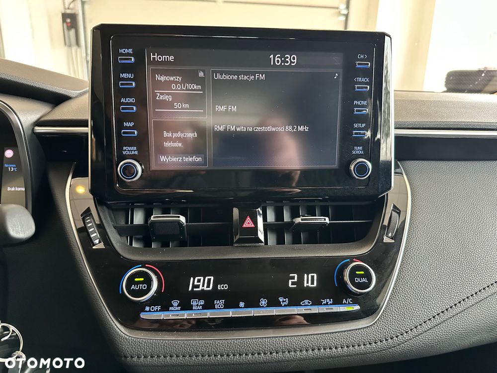 Toyota Corolla 1.5 Comfort - 17