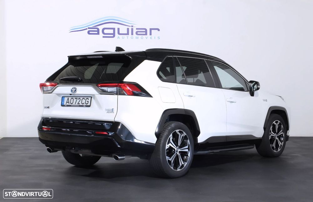 Toyota RAV4 2.5 HDF Plug-in Square Co.AWD-i - 4