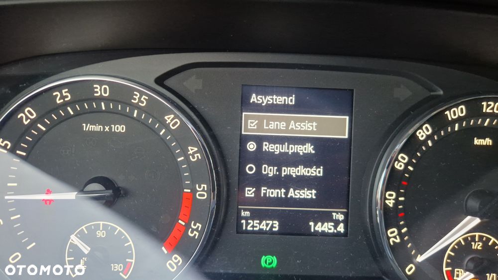 Skoda Octavia 2.0 TDI SCR Ambition DSG - 22