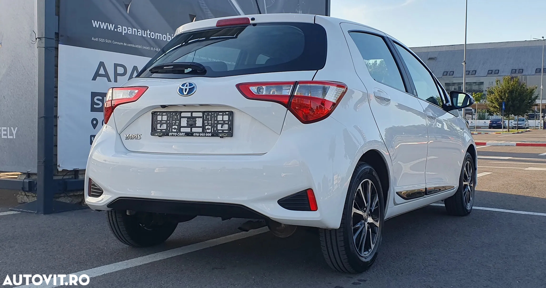 Toyota Yaris Hybrid 1.5 VVT-i Y20 Team Deutschland - 3