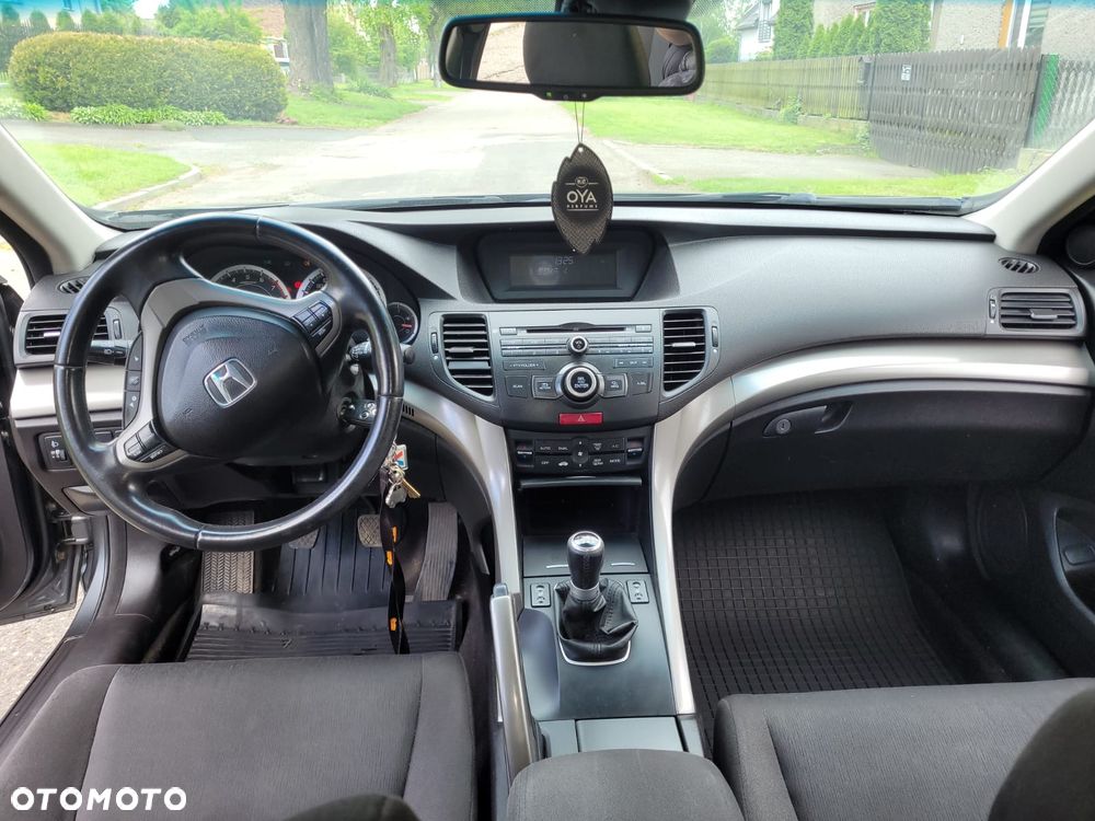 Honda Accord 2.0 Elegance - 10