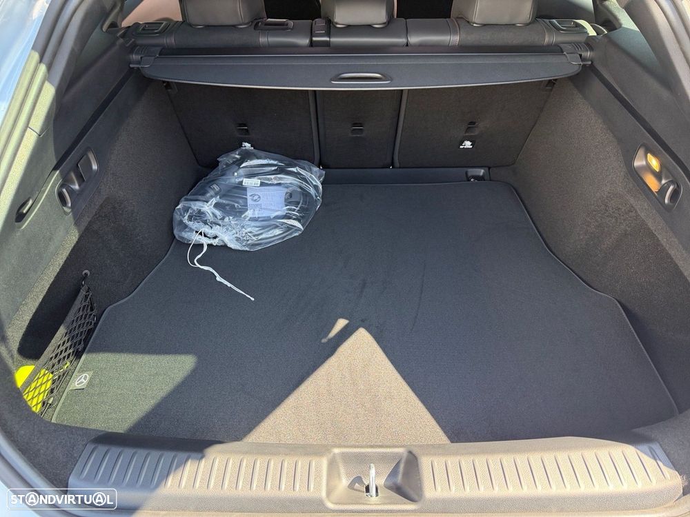 Mercedes-Benz CLA 250+ EQ Shooting Brake - 9