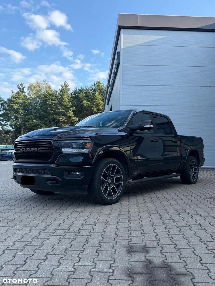 RAM 1500 5.7 Crew Cab Laramie - 2