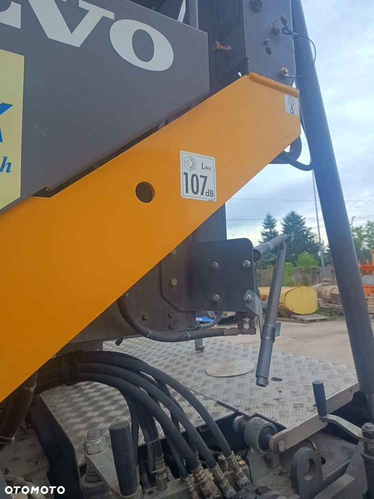 Volvo ABG7820B - 9