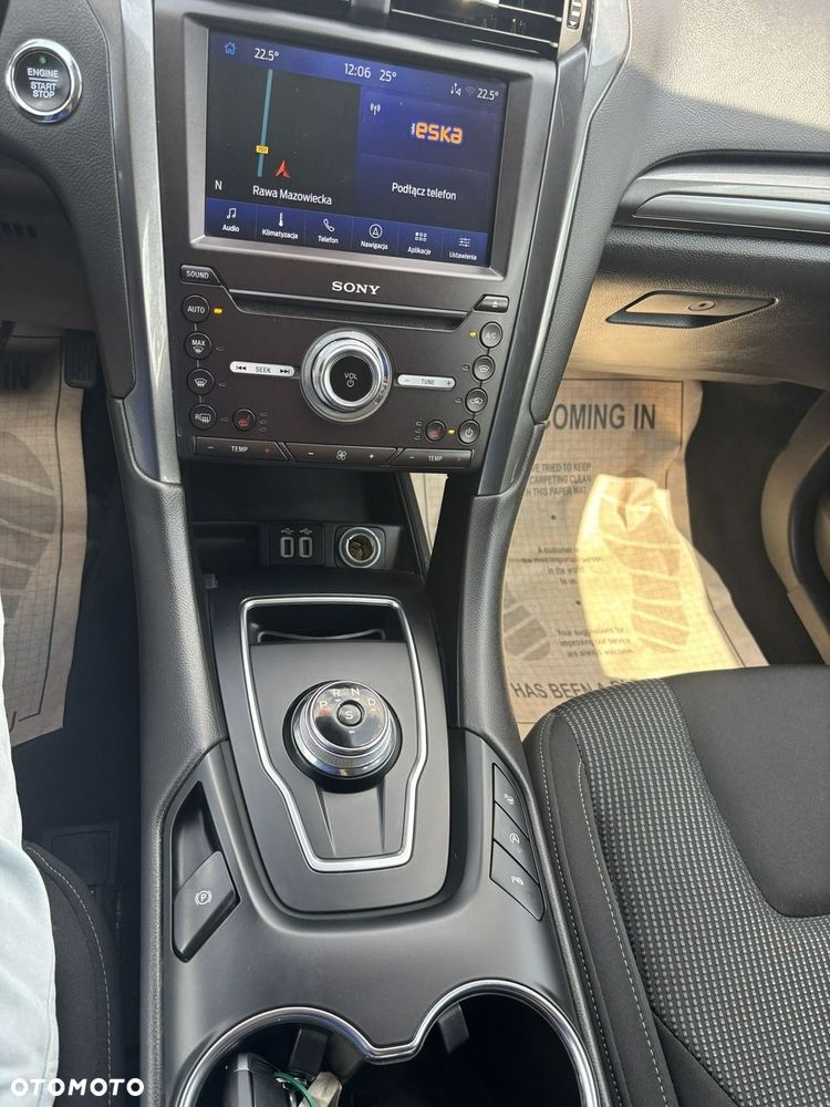 Ford Mondeo - 28