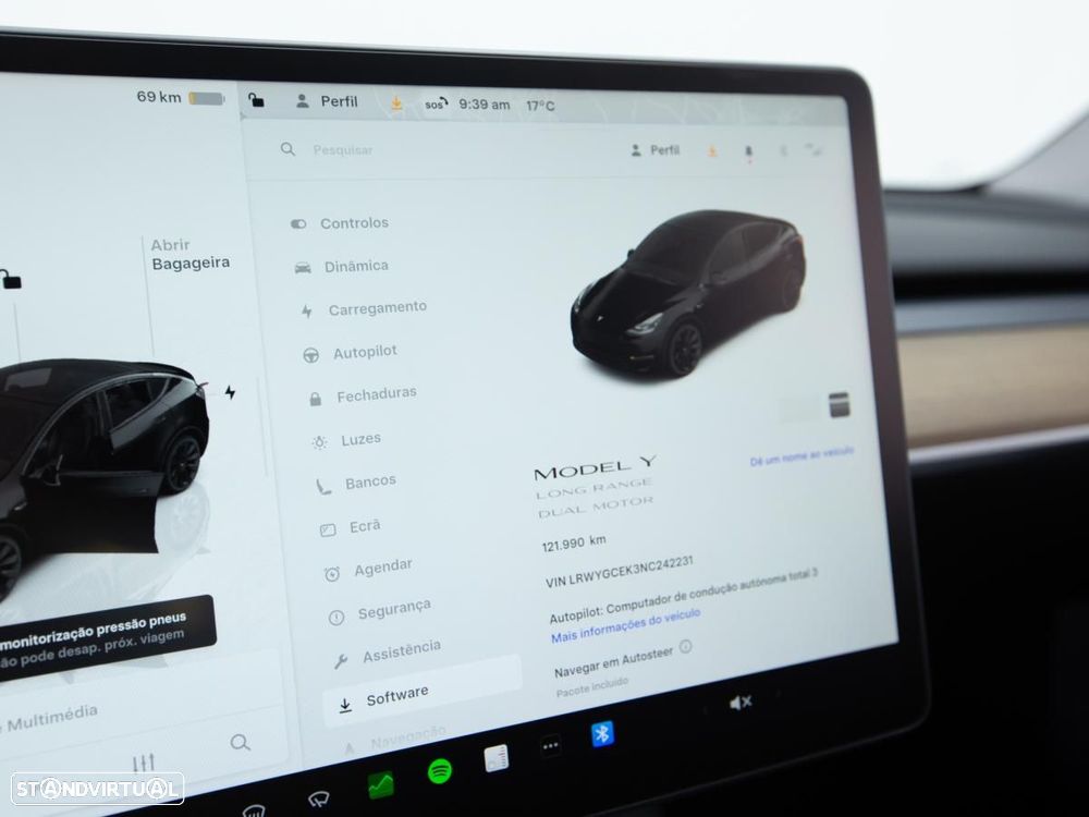 Tesla Model Y Long Range Dual Motor AWD - 21