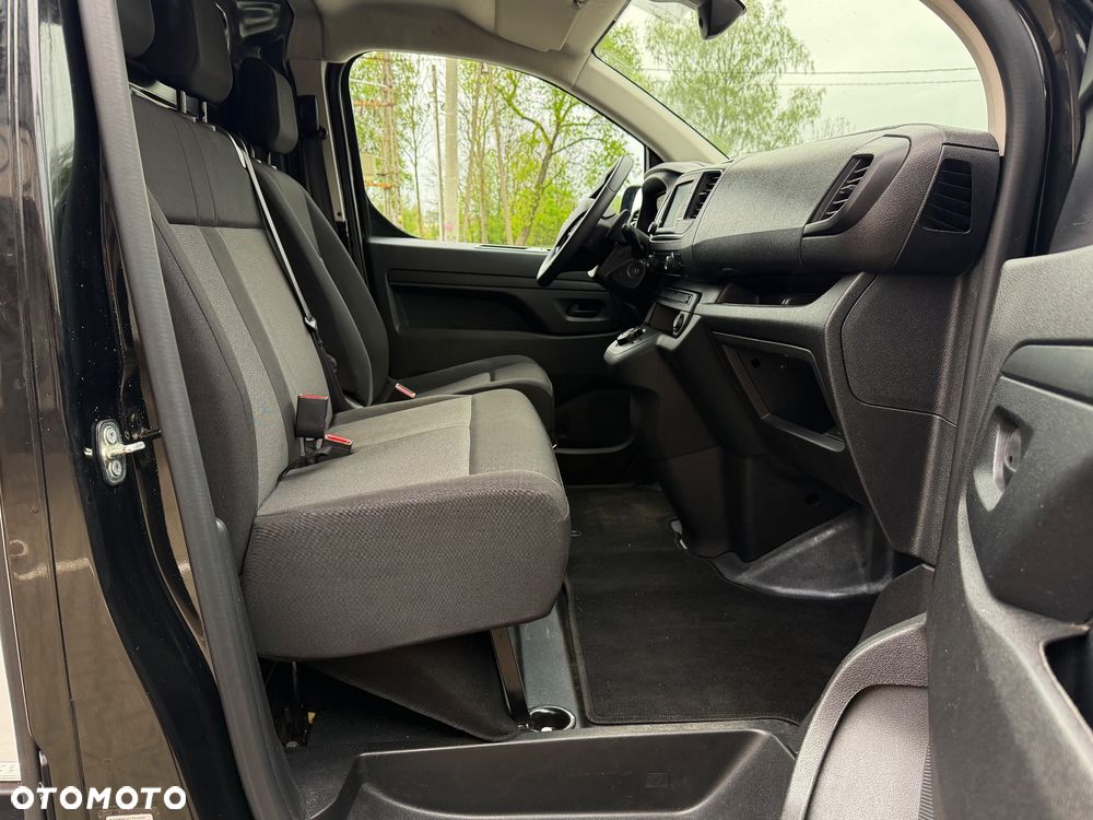 Opel Vivaro - 27