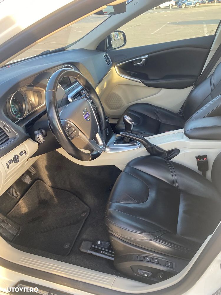 Volvo V40 D2 - 5