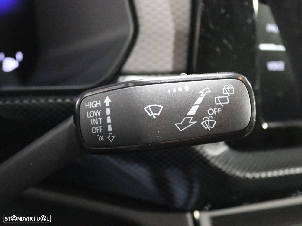 VW T-Cross 1.0 TSI Style DSG - 25