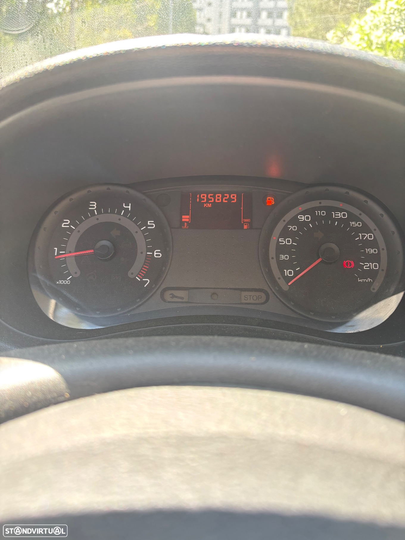 Renault Clio - 9