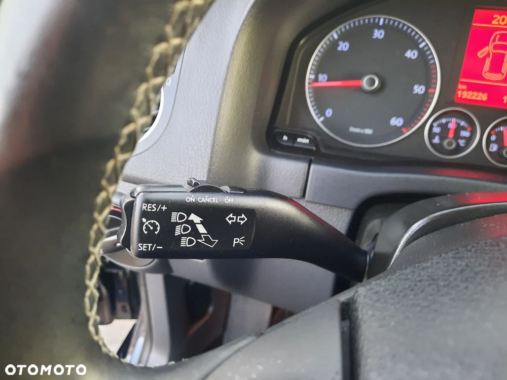 Volkswagen Golf Plus 1.9 TDI DPF Comfortline - 27