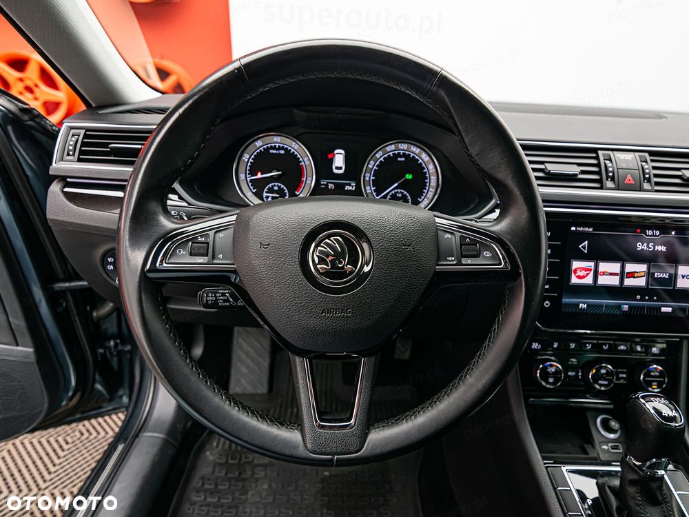 Skoda Superb 2.0 TSI 4x4 L&K DSG - 14