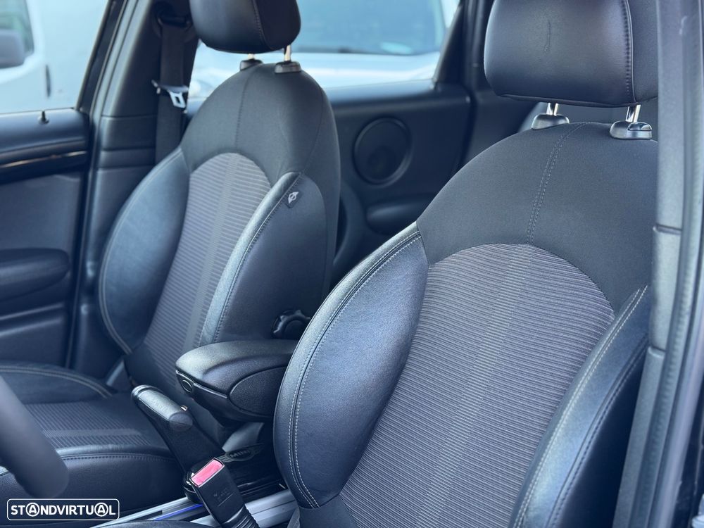 MINI Countryman Cooper D - 19