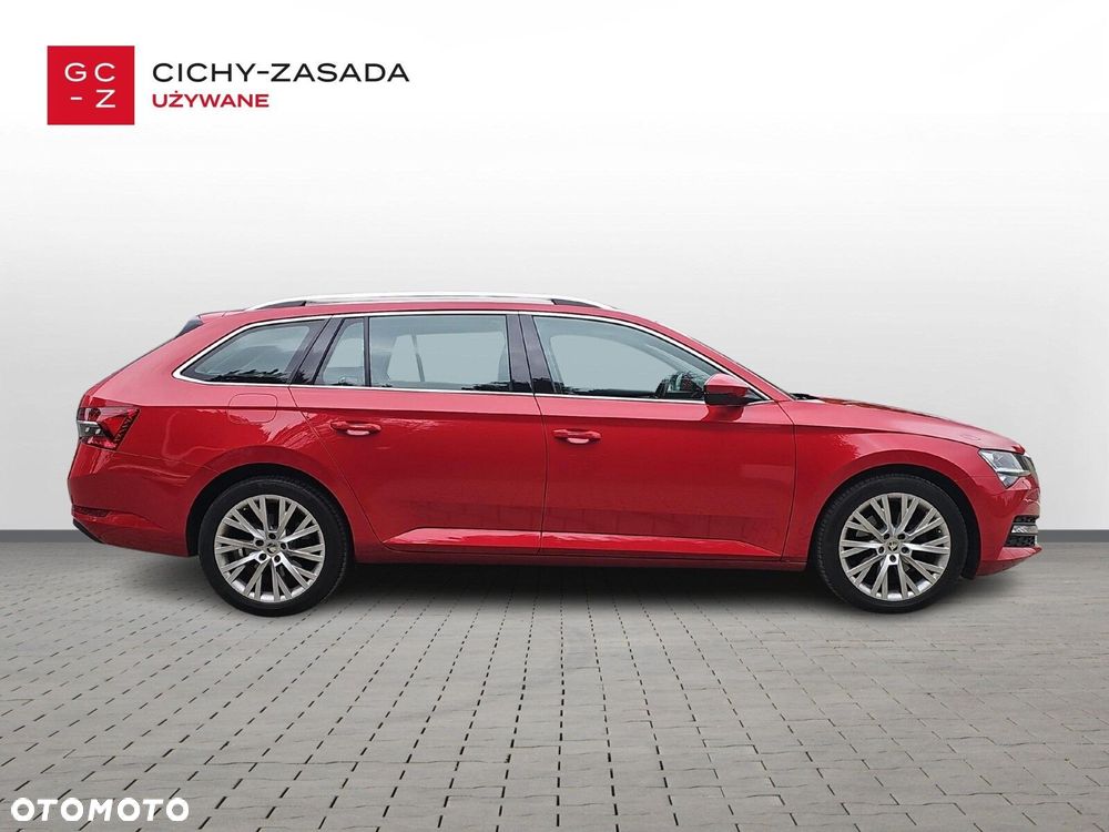 Skoda Superb 2.0 TDI SCR 4x4 Style DSG - 4