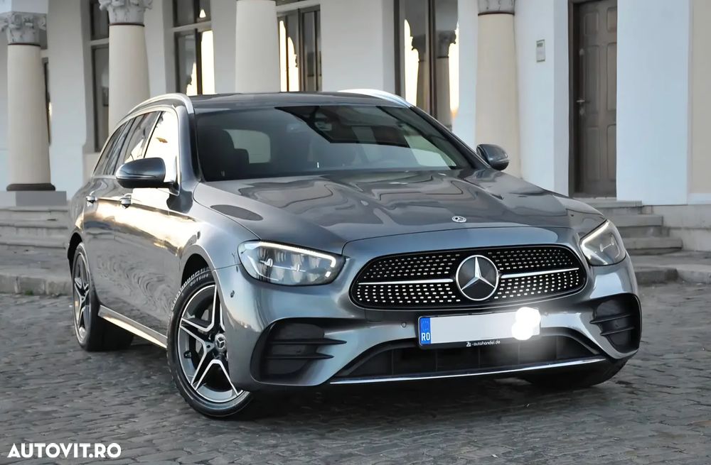 Mercedes-Benz E 300 de 9G-TRONIC AMG Line - 2
