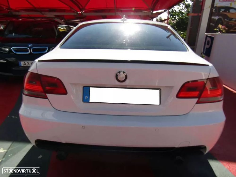 BMW 320 d Sport - 4