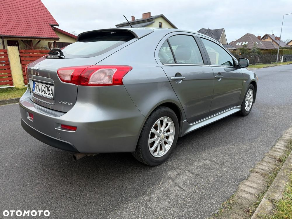 Mitsubishi Lancer 1.6 ClearTec Top - 2
