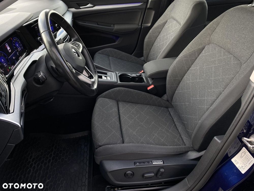 Volkswagen Golf VIII 2.0 TDI Life DSG - 11