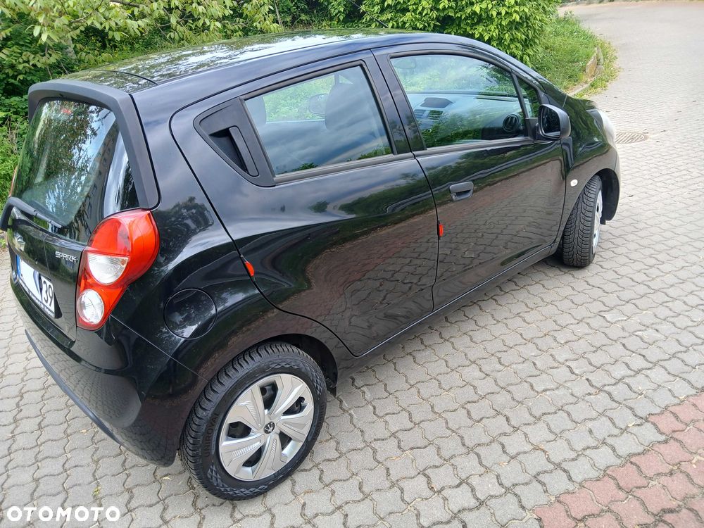 Chevrolet Spark - 4