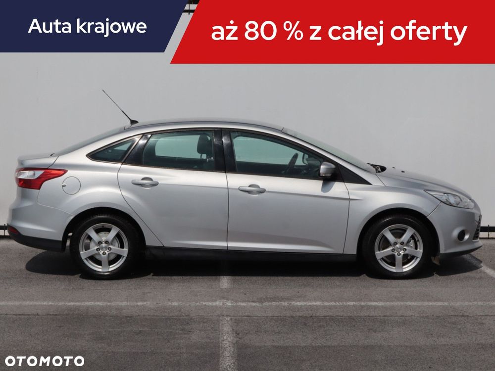 Ford Focus - 8