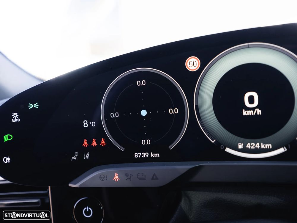 Porsche Taycan Cross Turismo 4 - 23