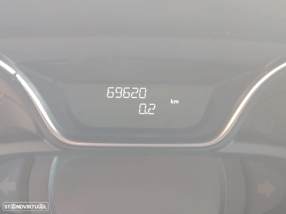 Renault Captur 0.9 TCE Exclusive - 6