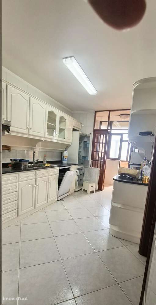 T4 com garagem Individual Rua Dom Afonso Henriques - Grande imagem: 2/27