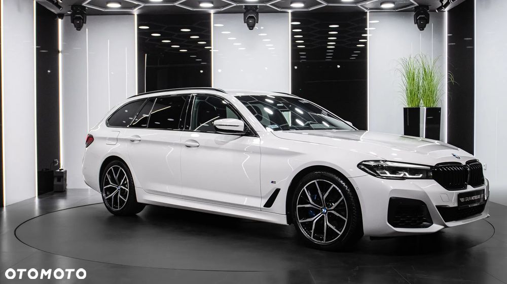 BMW Seria 5 520d xDrive M Sport sport - 10