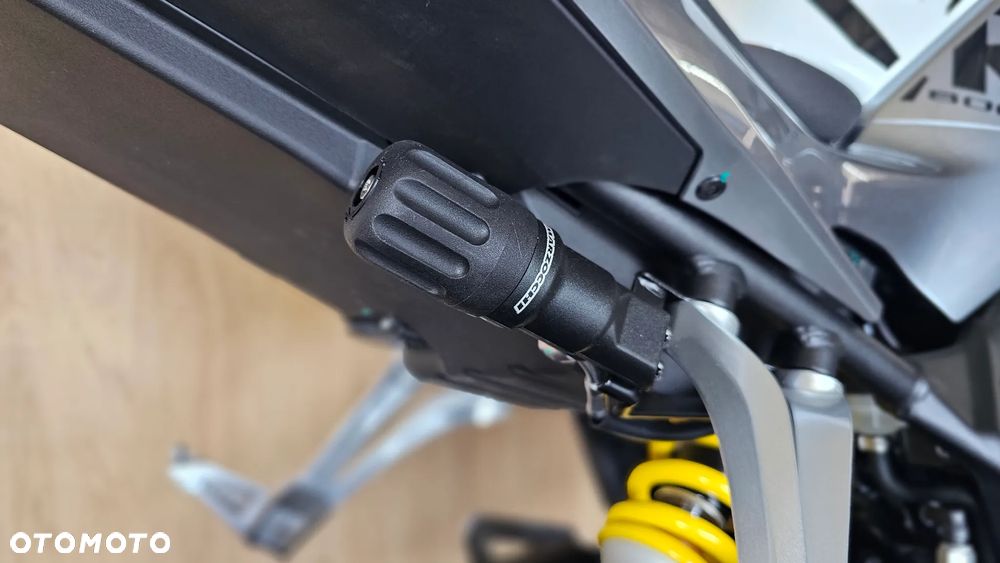 QJMOTOR SRK 800 - 11