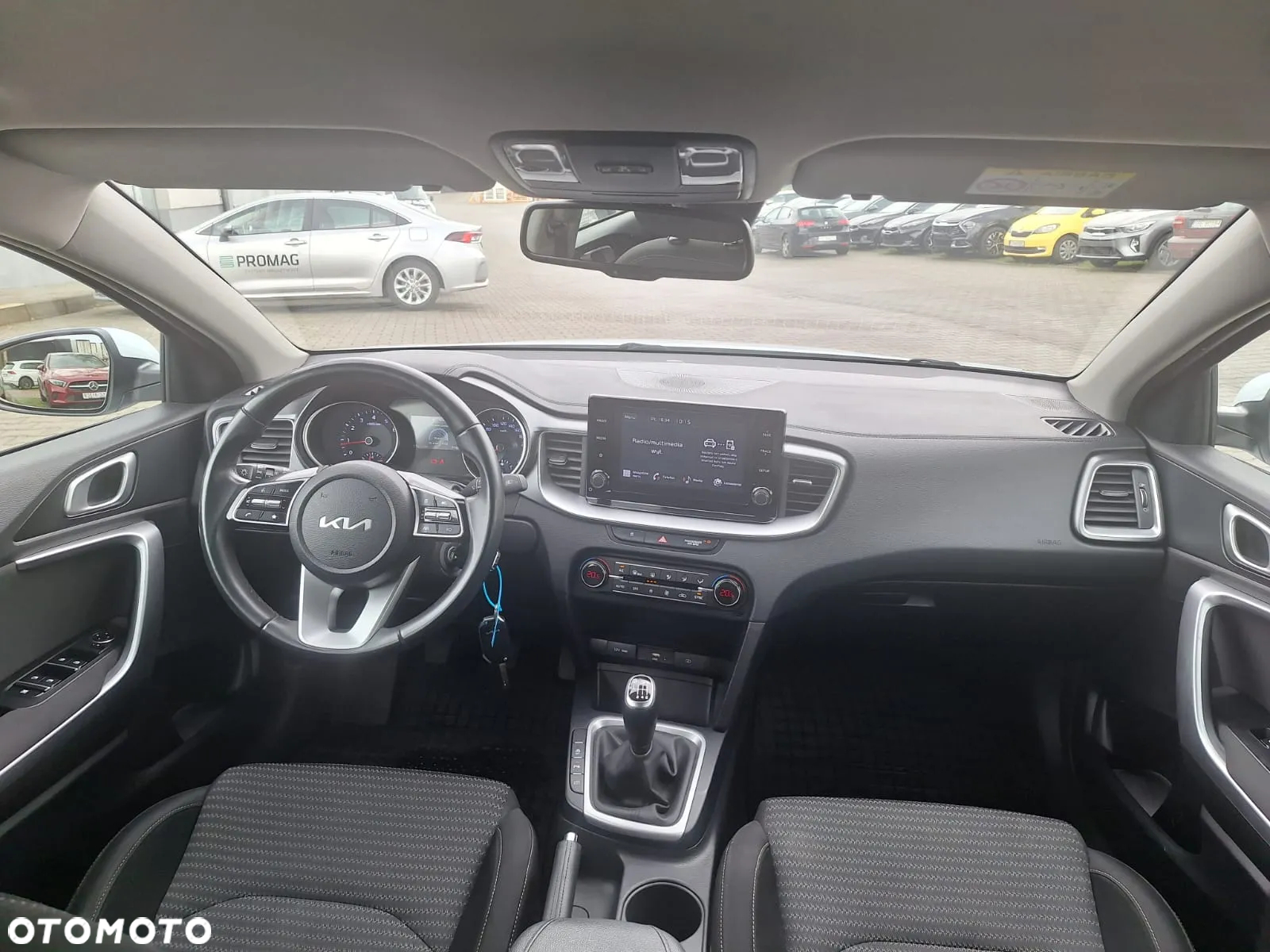 Kia Ceed 1.5 T-GDI M - 12