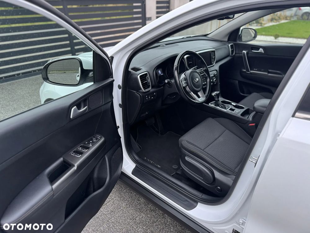 Kia Sportage 1.6 CRDI 2WD Eco-Dynamics+ (48V M-H) DCT Spirit - 17